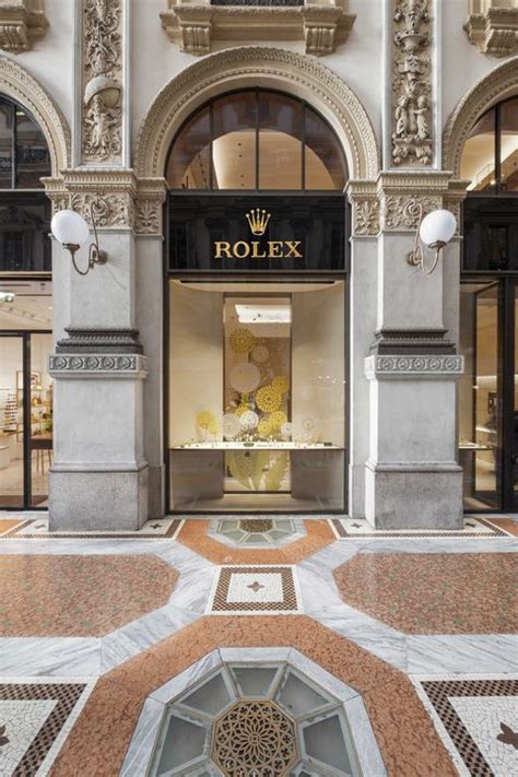 rolex tra vita e realtà milano|Rolex apre con Rocca in Galleria Vittorio Emanuele II .